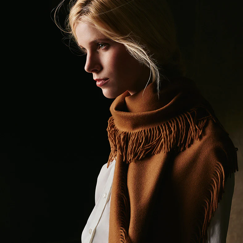 100% Vicuña Scarf - Horizontal Fringes - Image 12