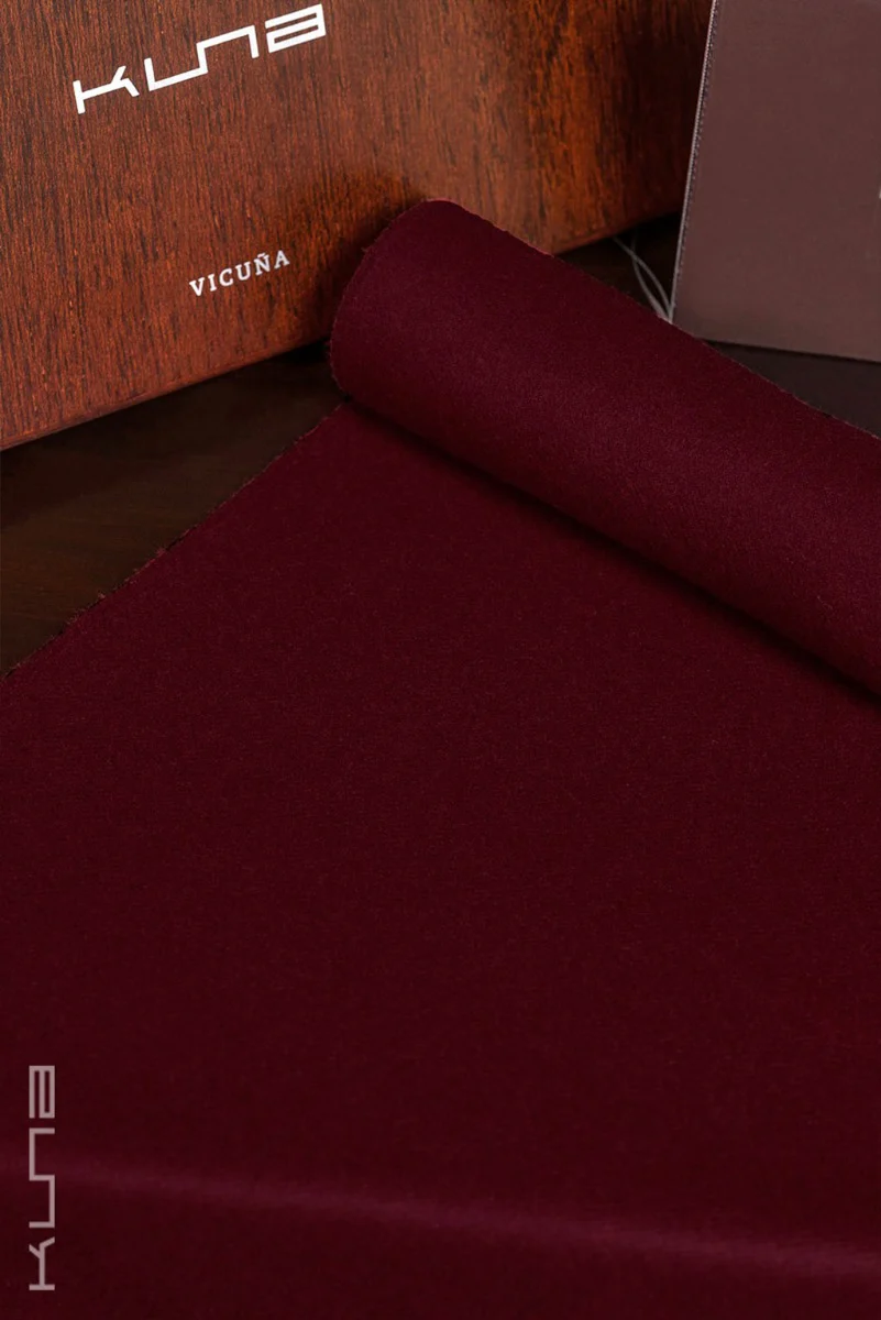 Basel 100% Vicuña Scarf - Image 16