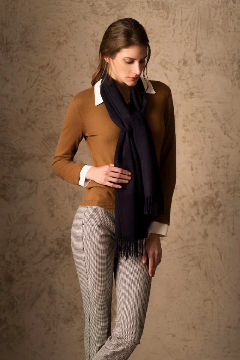 Basel 100% Vicuña Scarf - Image 23