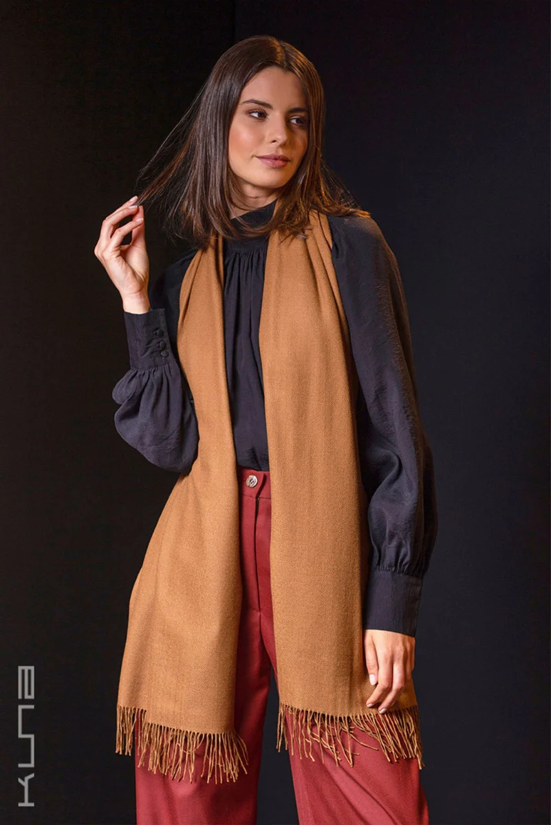 Bellinzona 100% Vicuña Shawl - Image 10