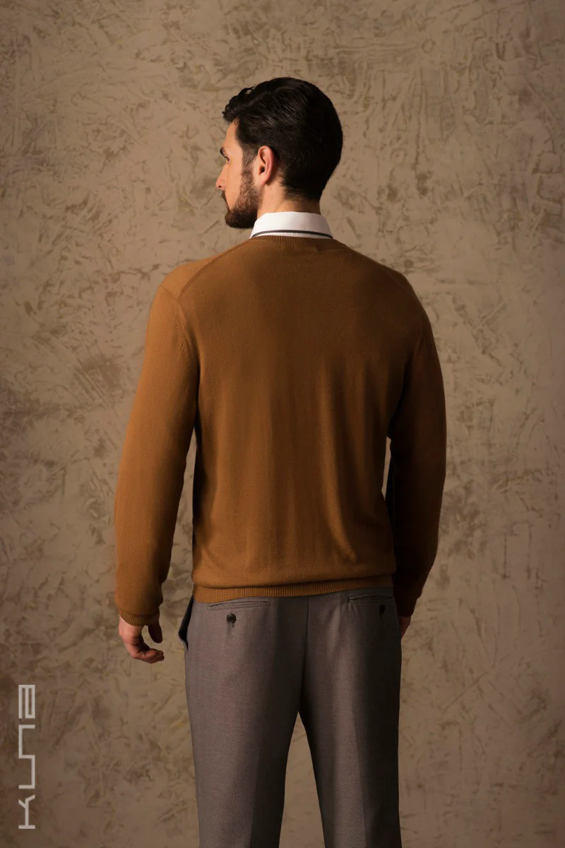 Brian 100% Vicuña Sweater - Image 3