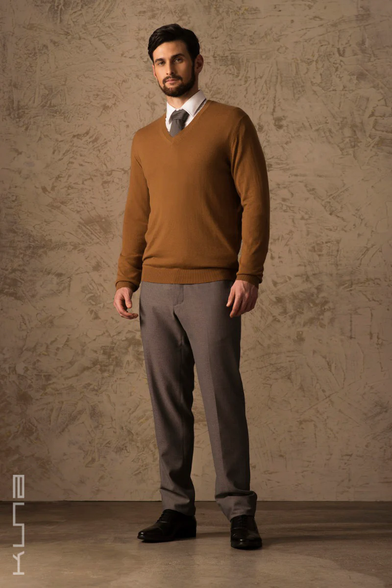 Brian 100% Vicuña Sweater - Image 4