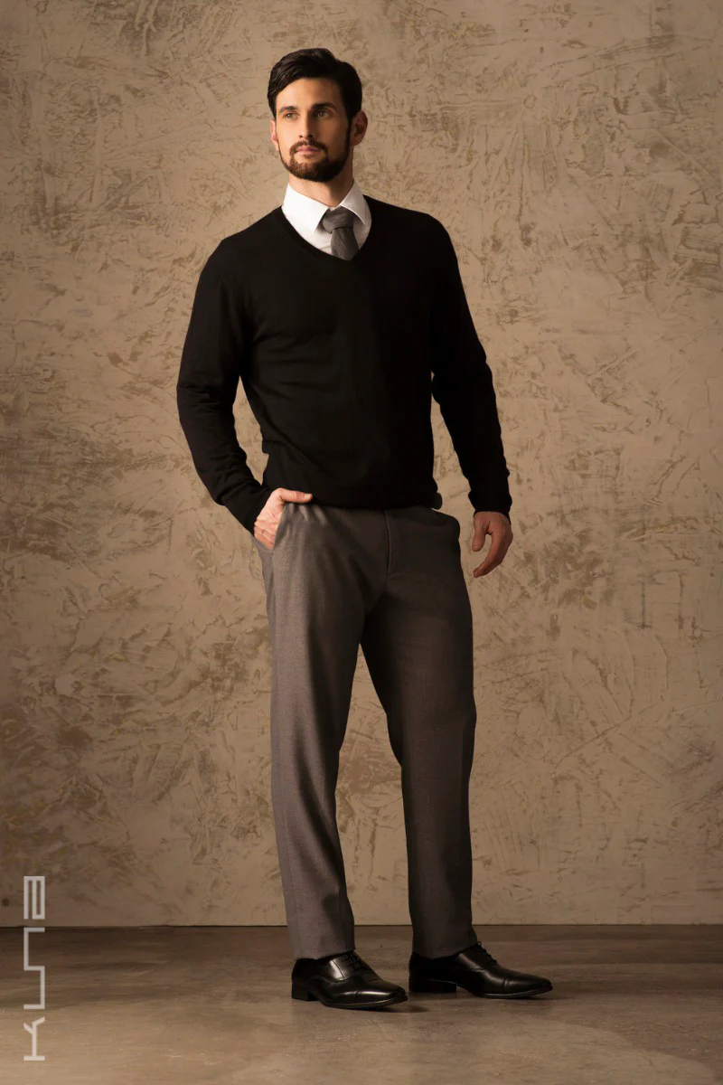 Brian 100% Vicuña Sweater - Image 8