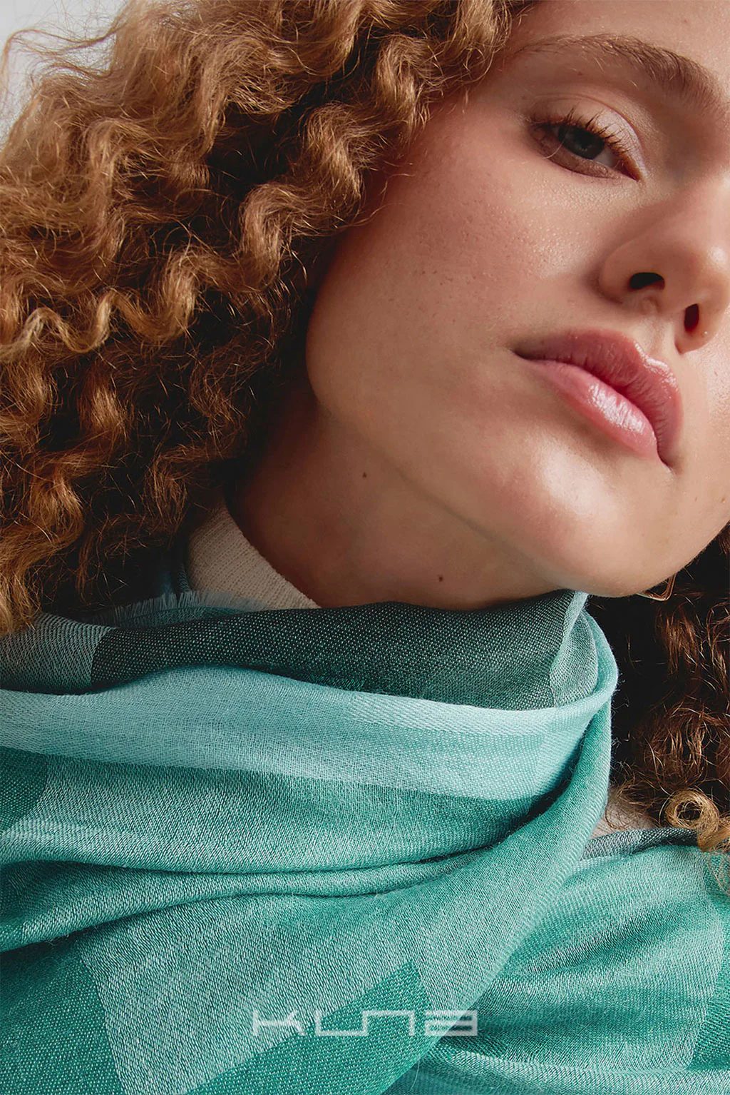 Caoba Baby Alpaca & Silk Wrap/Scarf - Image 2