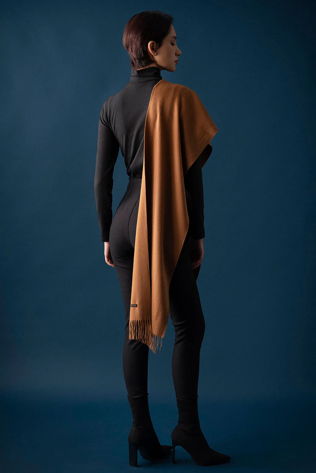 Carouge 100% Vicuña Scarf - Image 4