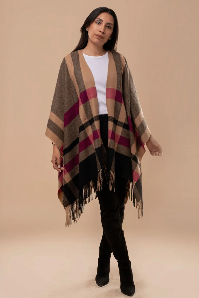 Leslie Baby Alpaca Cape - Image 3