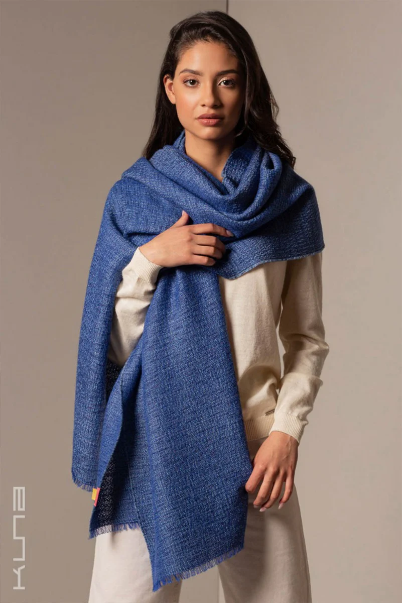 Ublong Baby Alpaca & Silk Shawl - Image 2