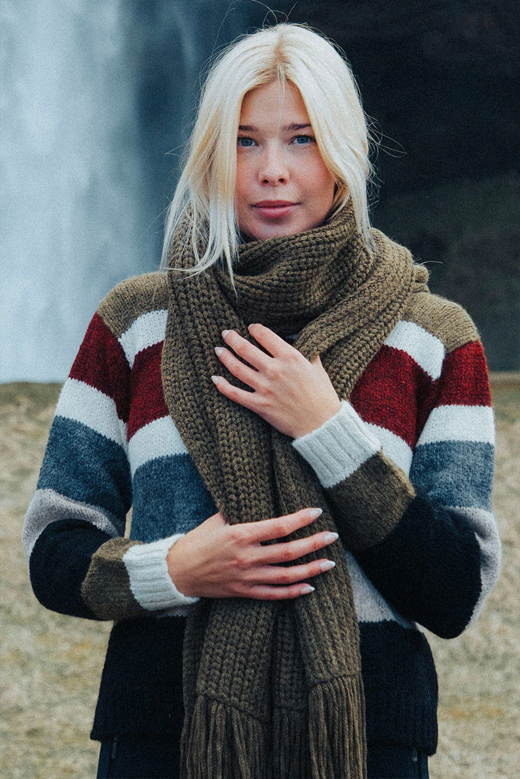 Unisex Textured Alpaca Scarf - Image 5